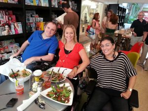 468668_10151304881702220_2122223932_o